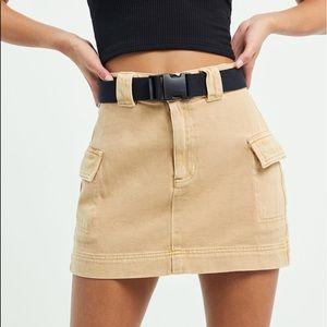 Pacsun khaki skirt with belt